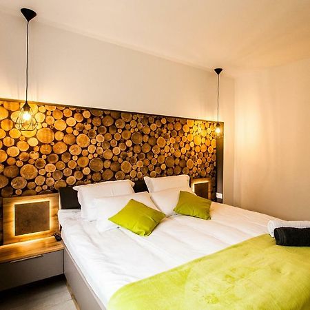 Premium Apartment Sinaia Buitenkant foto